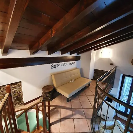 Re Di Quadri Feriehus Luino