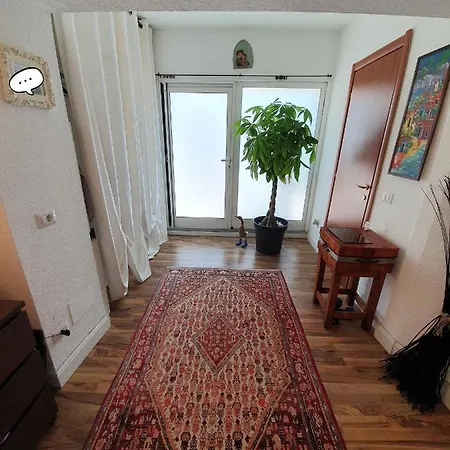 Re Di Quadri Feriehus